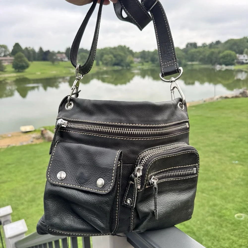 Fossil Y2K Sutton Crossbody Bag Black Pebble Leather Hobo Gorpcore Purse
